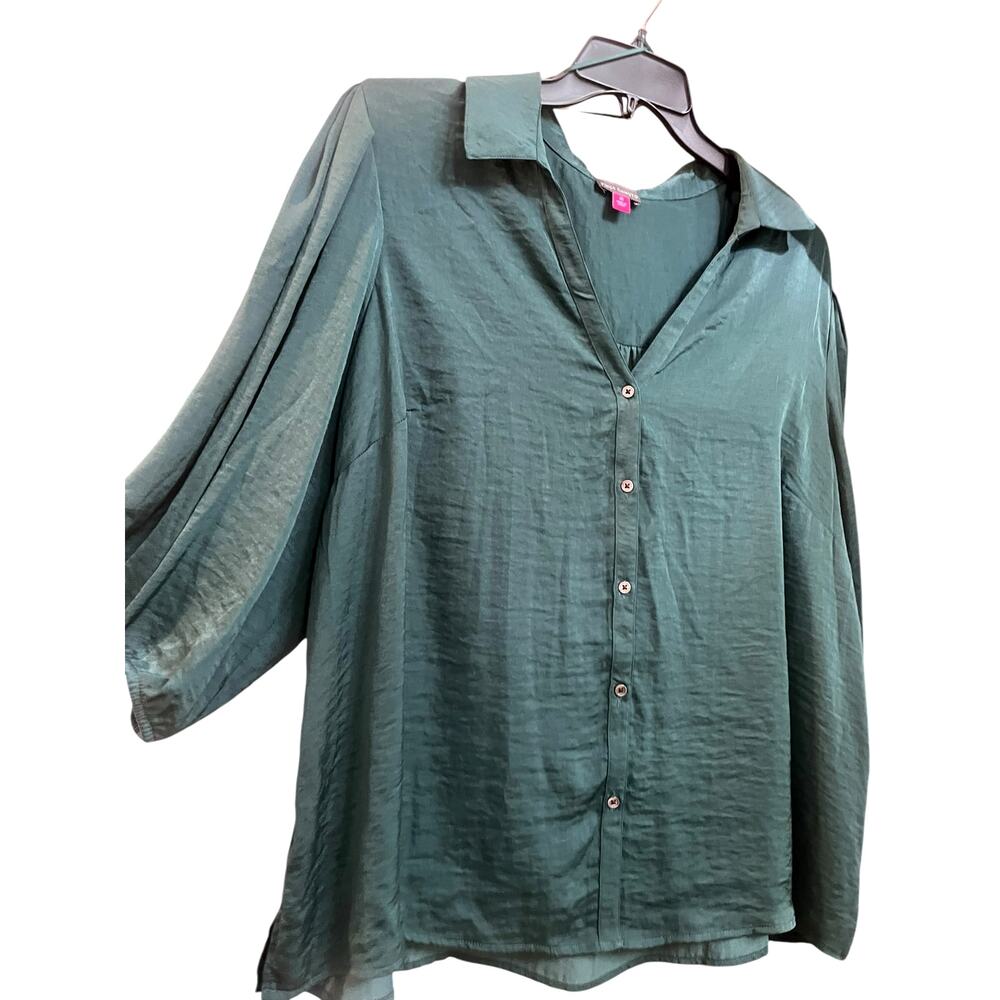Vince Camuto Satin Balloon-Sleeve Button-up Blouse Top | 3X, Forest Green NWT - Picture 5 of 5
